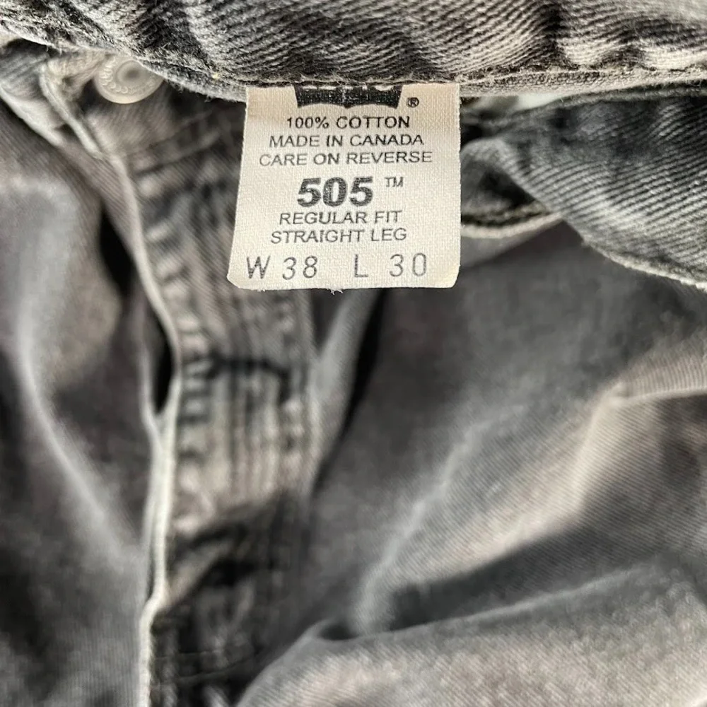 Vtg Levis 505 Jeans Red Tab 38x30 Fits 36x29 Distressed Black Faded Canada 90s